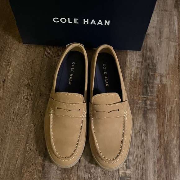 EUC! Cole Haan Claude Penny Loafer Amphora with box like new Size 9.5 - Picture 2 of 8